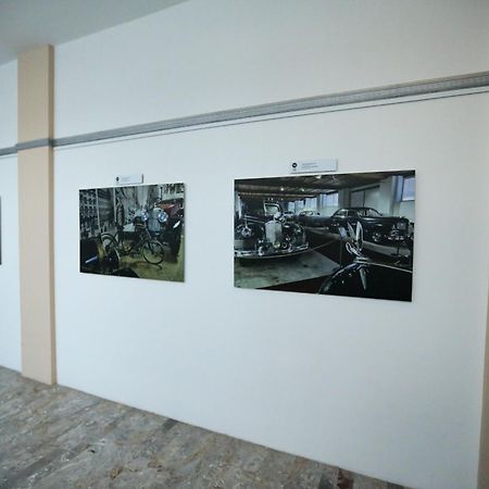 Grajski Dvor Radovljica Extérieur photo