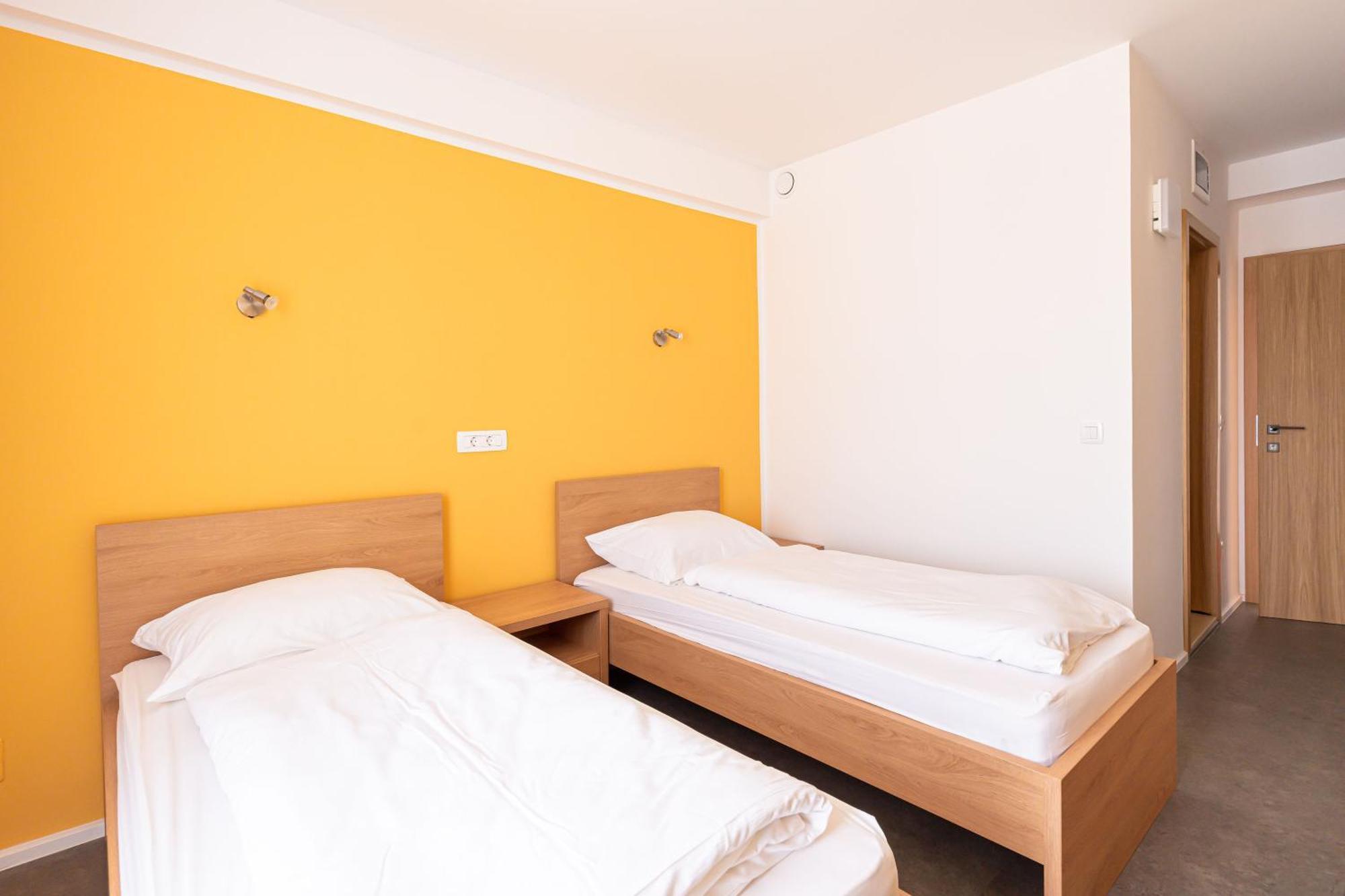 Grajski Dvor Radovljica Extérieur photo