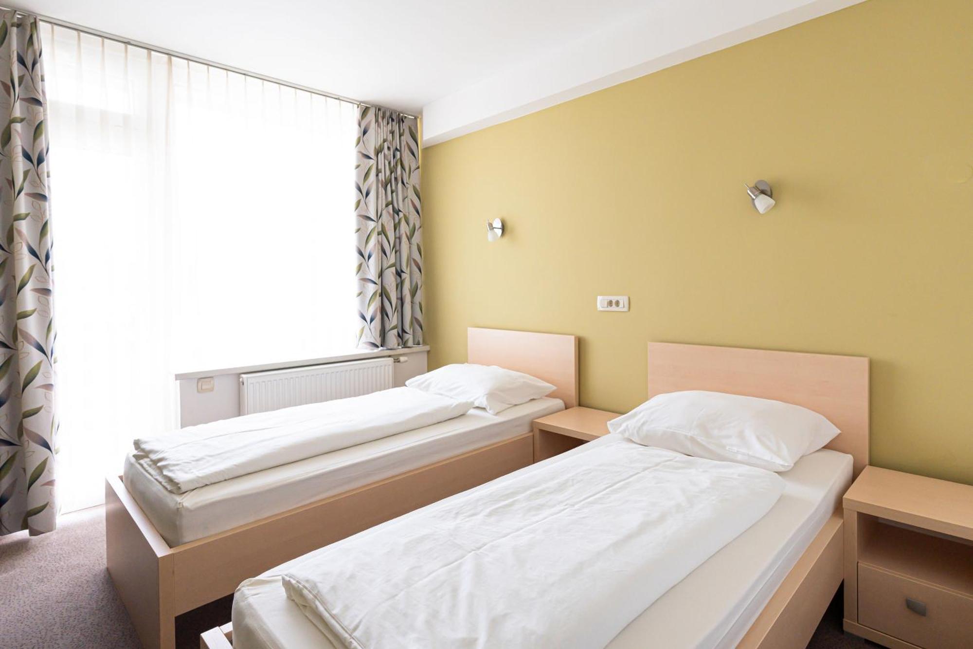 Grajski Dvor Radovljica Extérieur photo